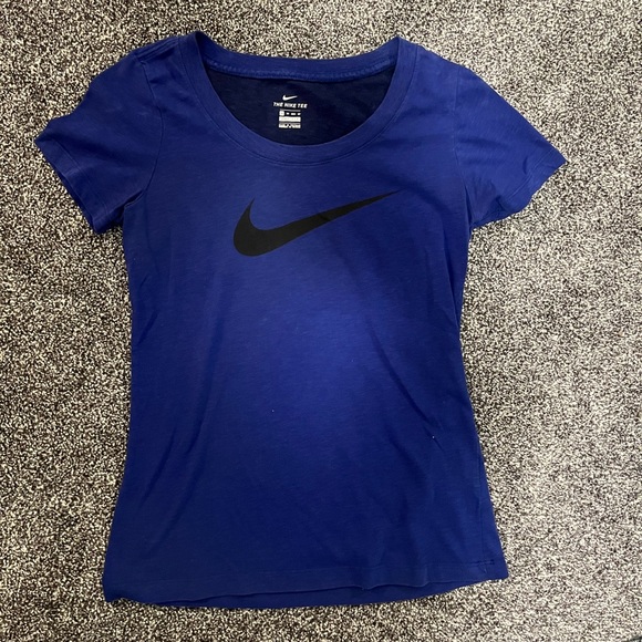 Nike Tops - Nike drifit shirt